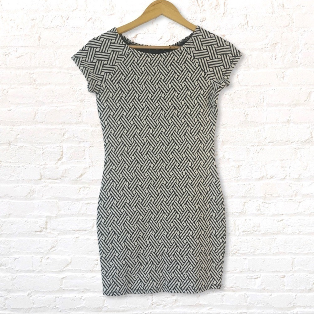 Mango Gray & Cream Textured Knit Pattern Sheath Dress Sz 4 Cotton Blend Stretch - Picture 6 of 10
